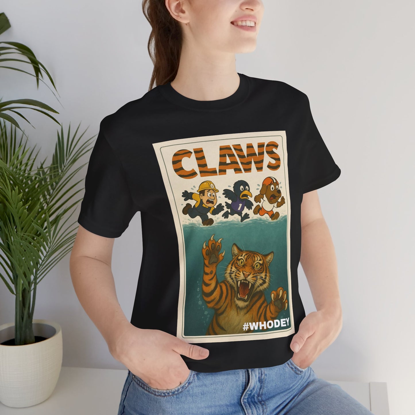 CLAWS gonna get you!! Graphic Tee