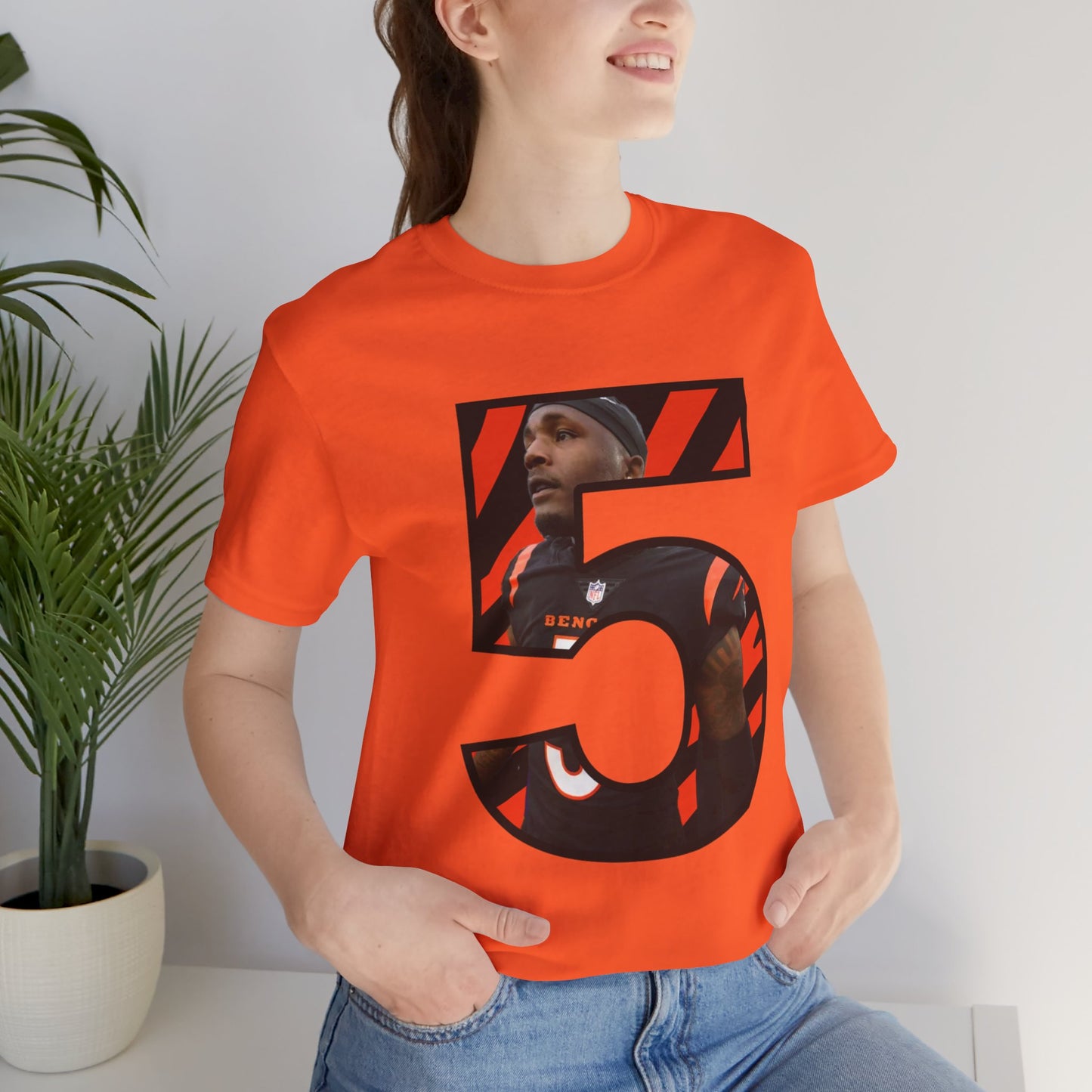 Tee 5-T Unisex Jersey Short Sleeve Tee